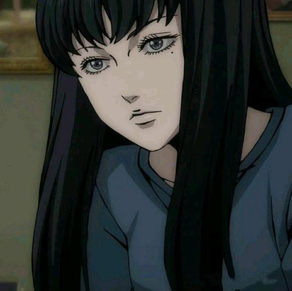 做你的富江女孩是什么意思