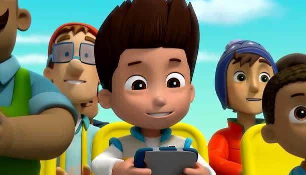 汪汪队成员们集合的速度很快,没一会就全员到齐,莱德对账仔细分析了