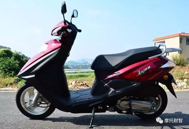 五羊本田7000一8000元